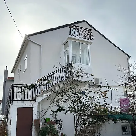 With Parking Space - 23796 Appartement