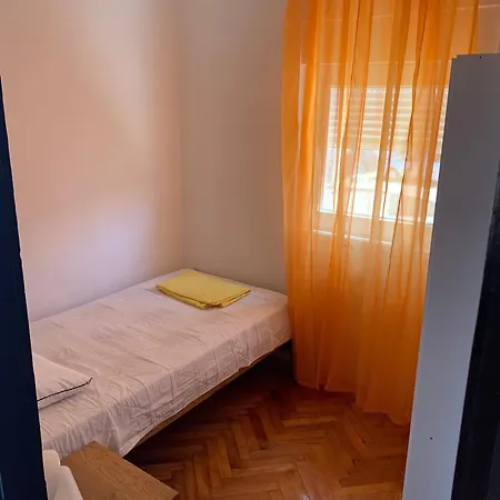 With Parking Space - 23796 Apartman